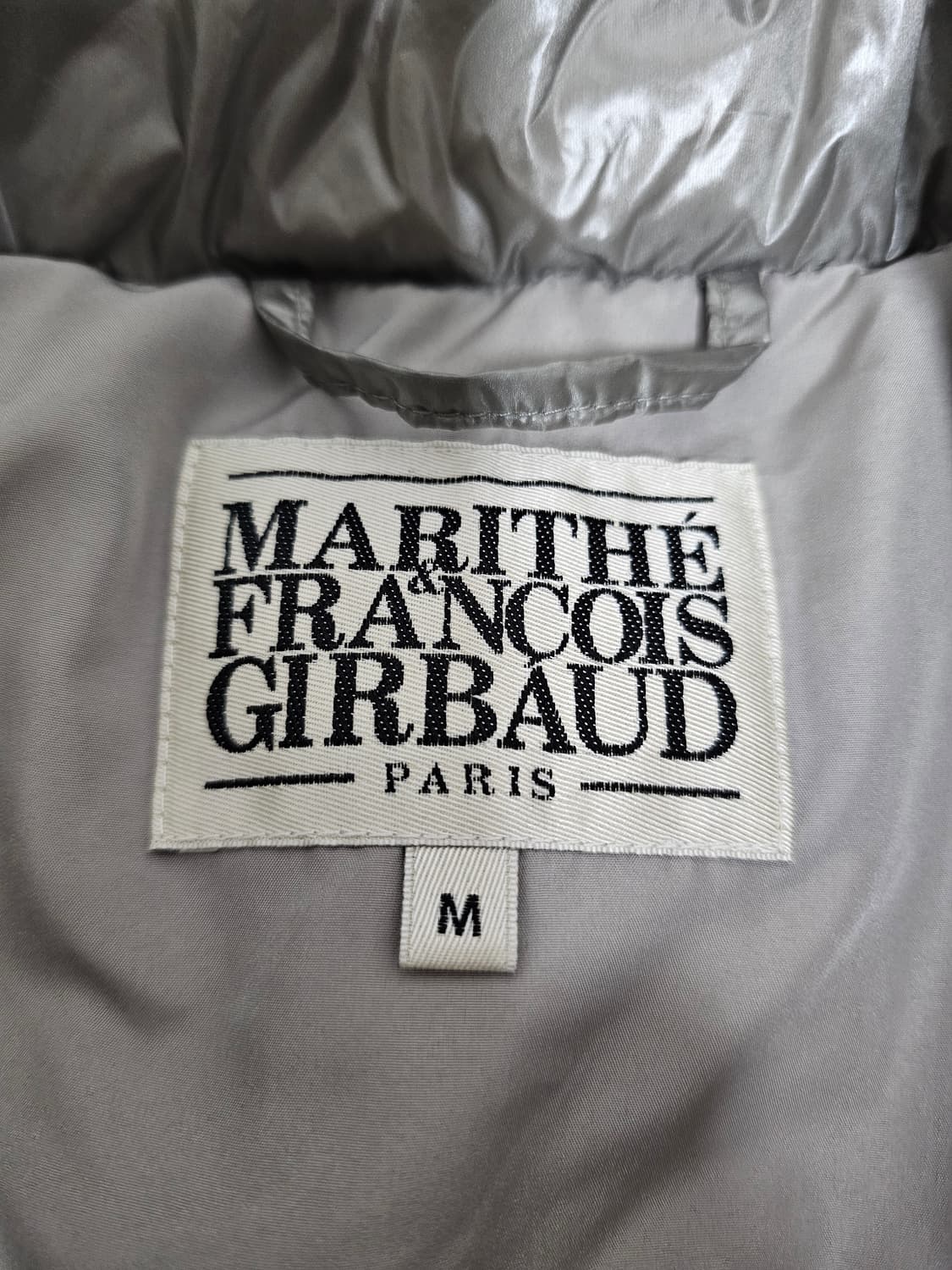 마리떼 프랑소와저버 글로시 덕다운 푸퍼패딩 M 상품이미지3