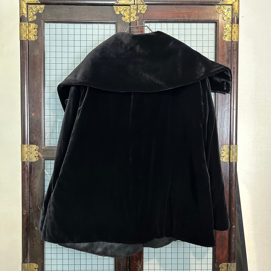 아르마니 콜레지오니 실크 벨벳 푸퍼 자켓 상품이미지5