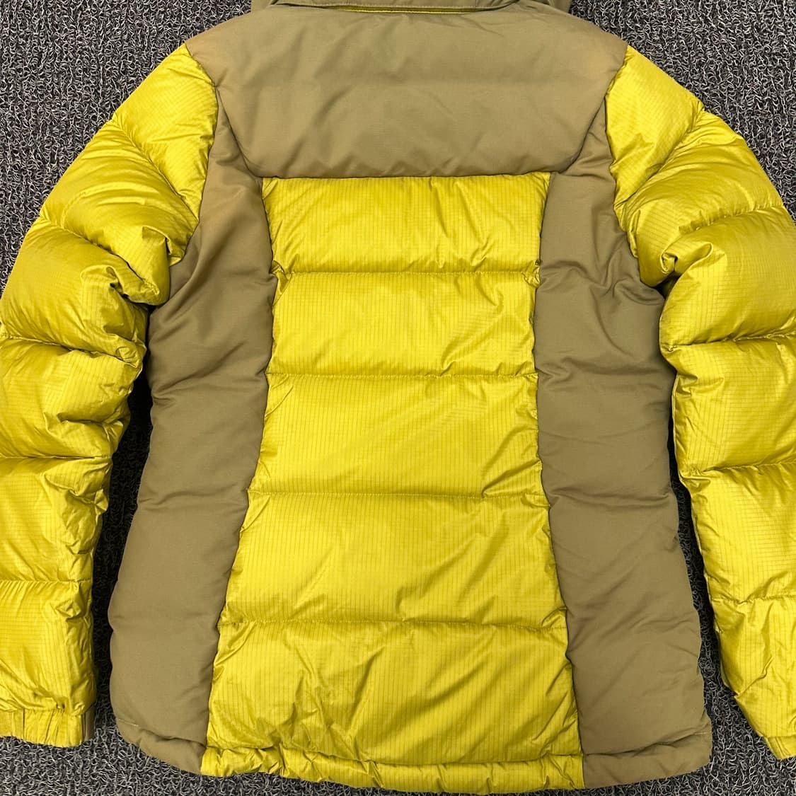 코오롱 스포츠 구스다운 여성 패딩 옐로우 90(S) 상품이미지6