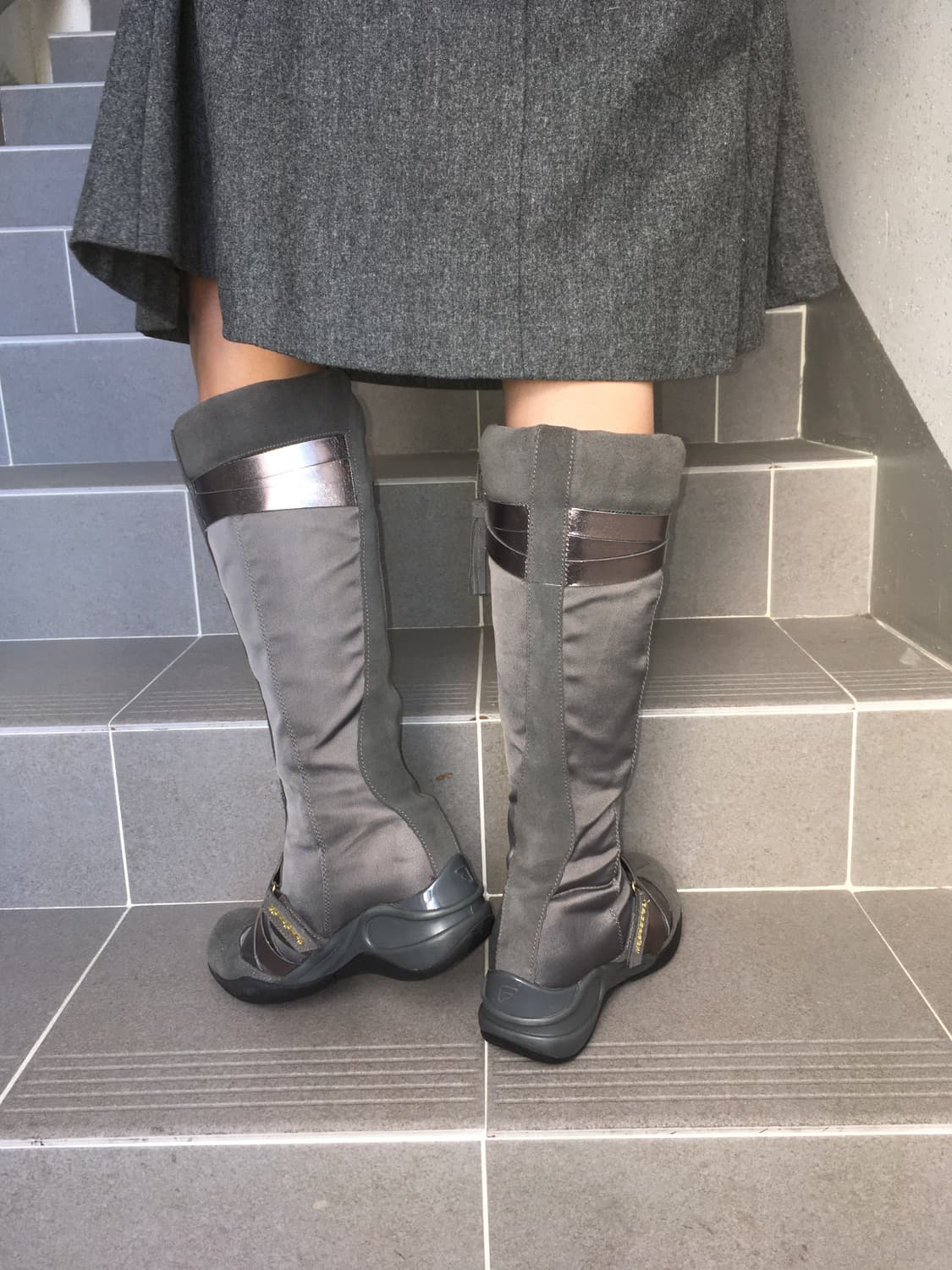 Fornarina hidden heel cozy long boots 상품이미지9