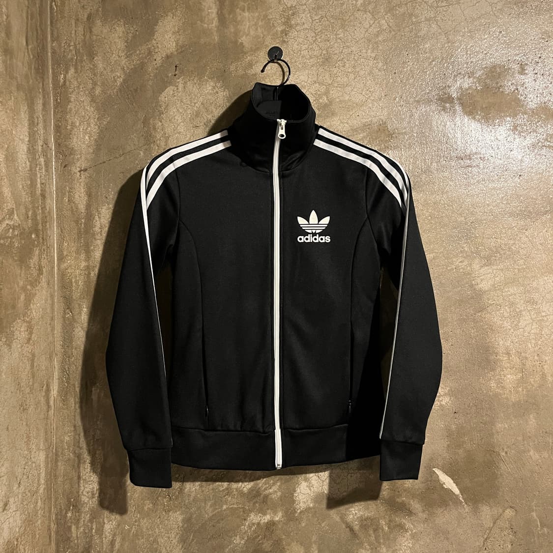 아디다스 유로파 트랙탑 상품이미지1