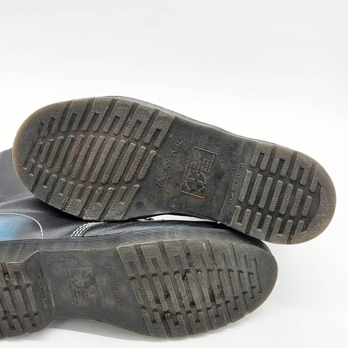 닥터마틴 1919 10홀 블루블랙 투톤 (8) 상품이미지3