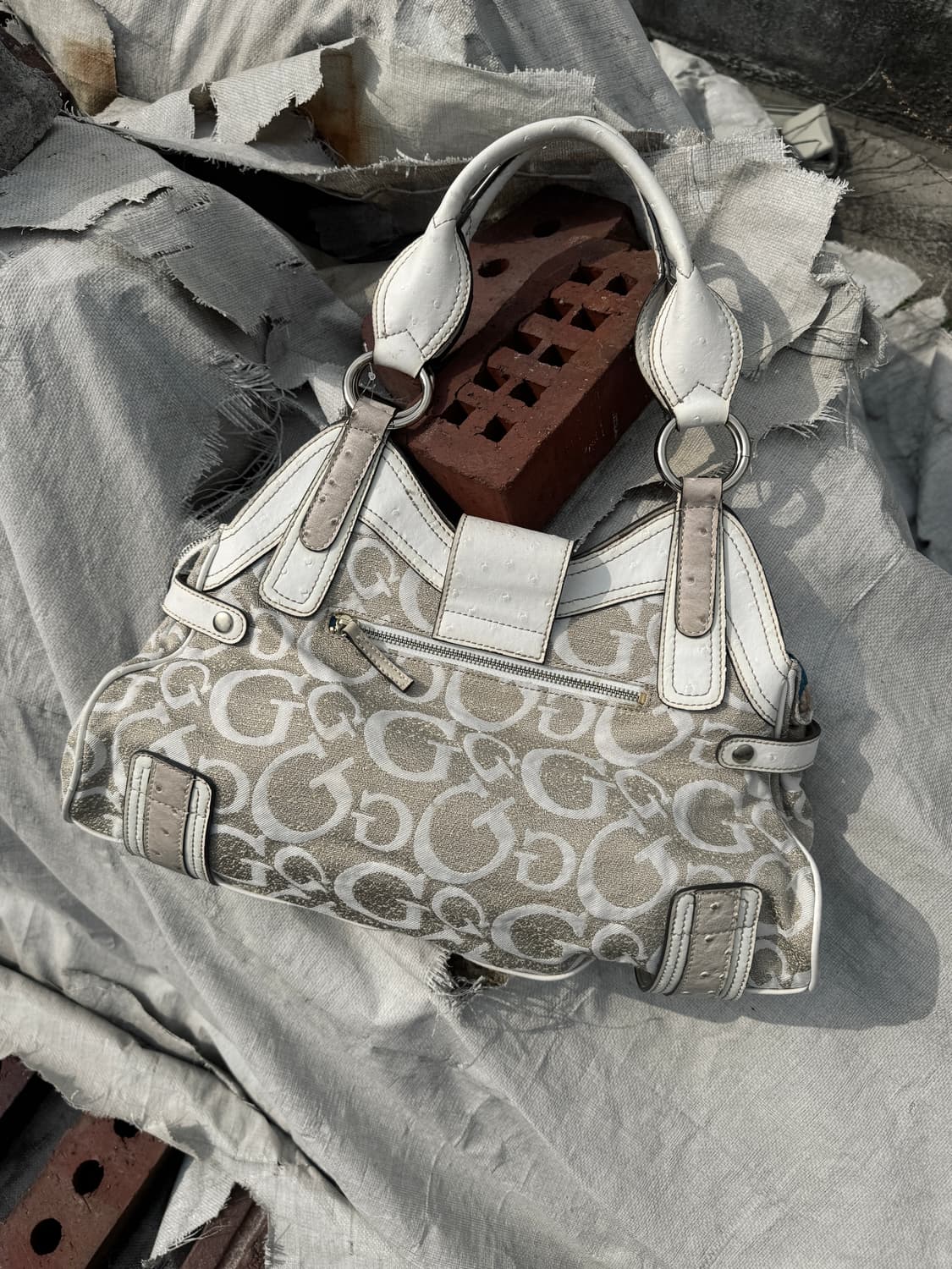 Guess 빈티지 숄더백 상품이미지3