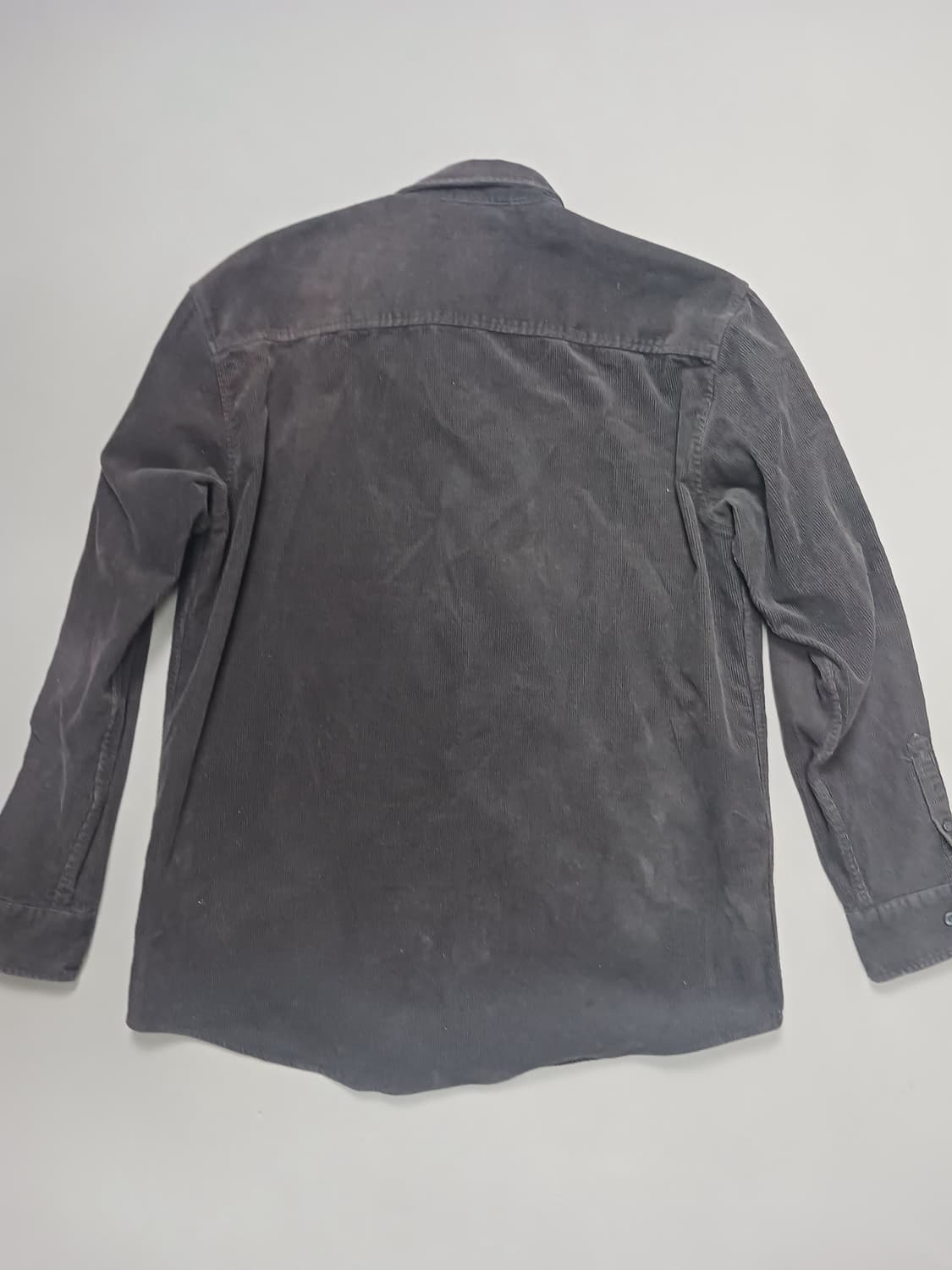 [L] 무신사 스탠다드 릴렉스핏 코듀로이 셔츠 다크그레이 상품이미지6