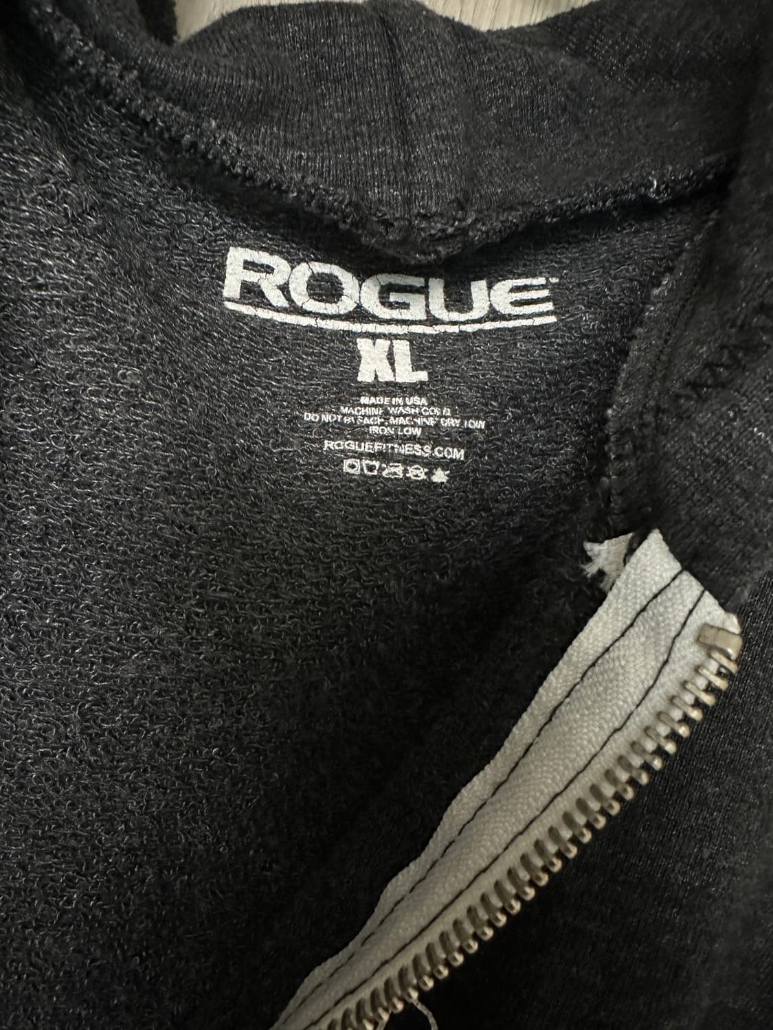 로그 피트니스 헬스 크로스핏 집업 후드 자켓 팝니다! 상품이미지5