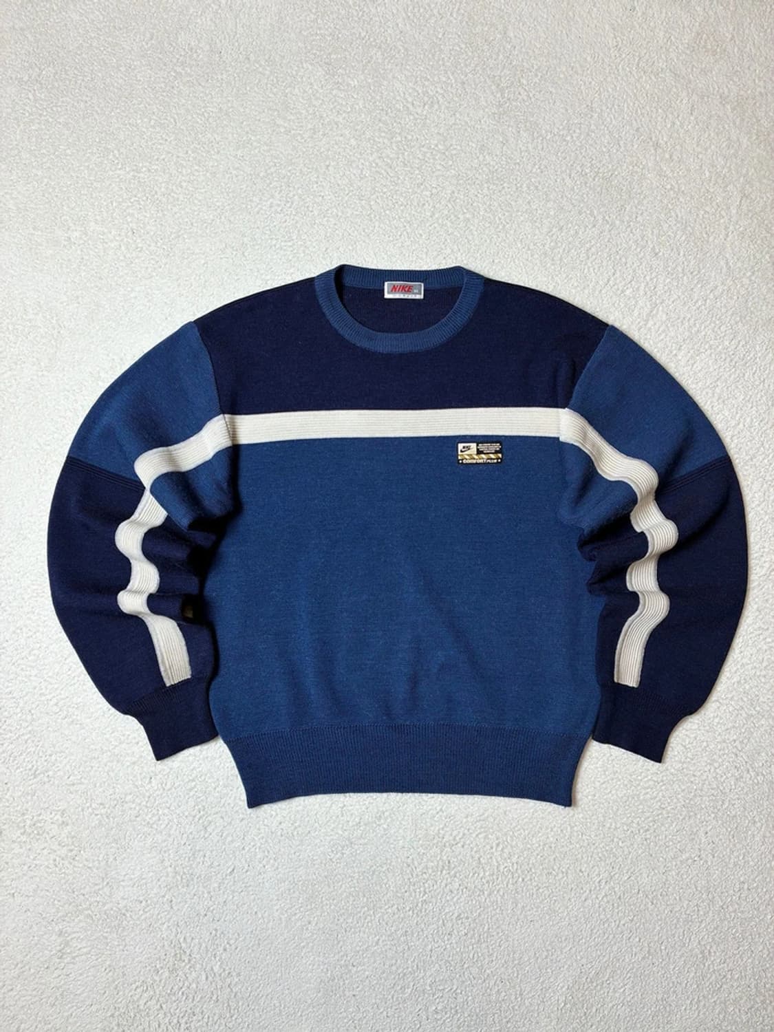 나이키 80's 올드스쿨 크롭 배색 니트 PN6453 상품이미지1