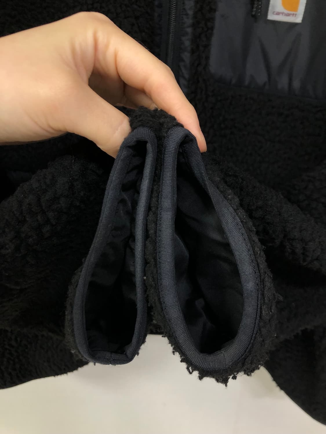 칼하트wip 남녀공용 블랙 뽀글이 플리스 자켓 _ L 100~105 상품이미지4