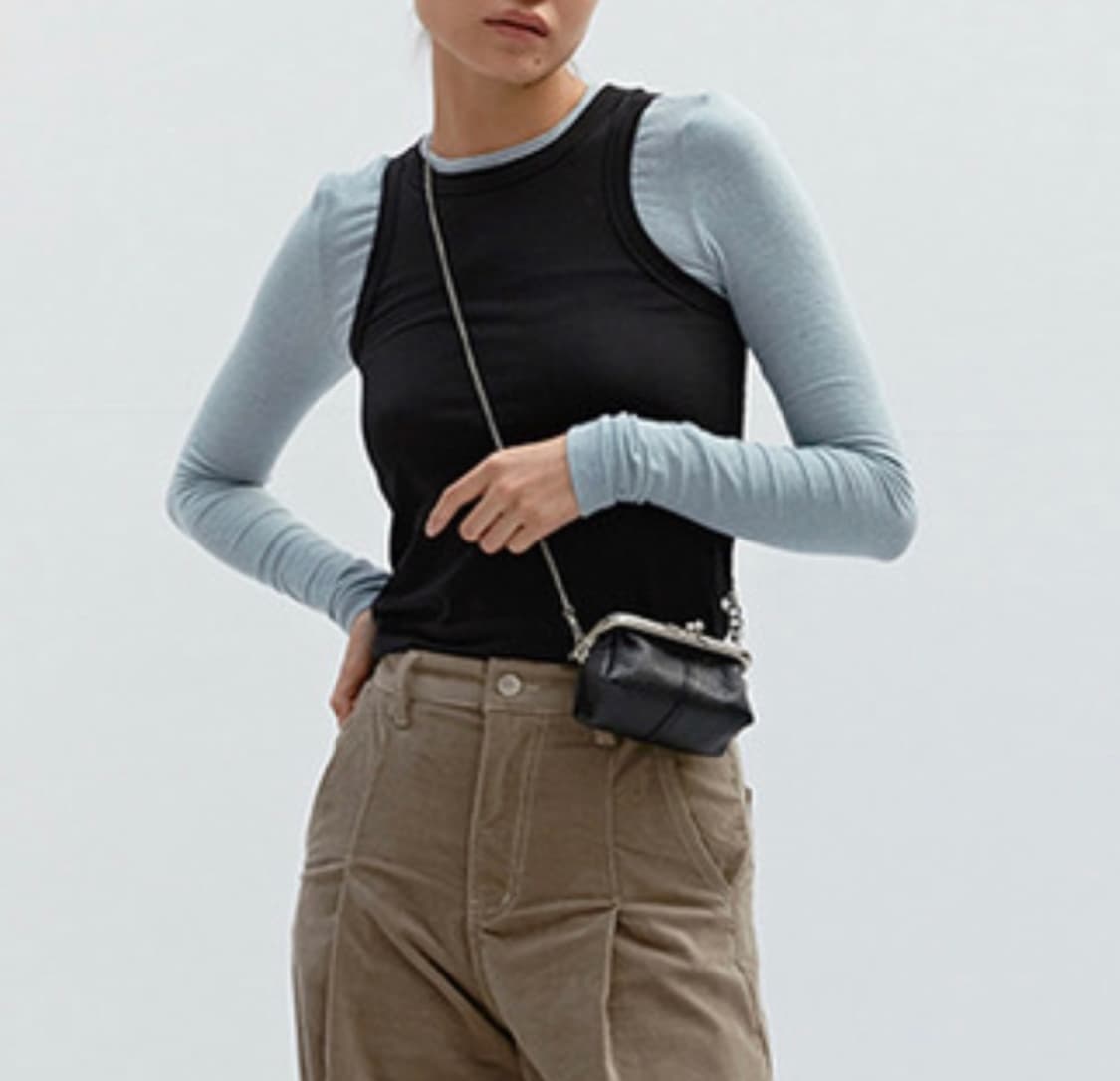 ZISOO 폴딩 프레임(블랙) 천연 소가죽 미니백 상품이미지2