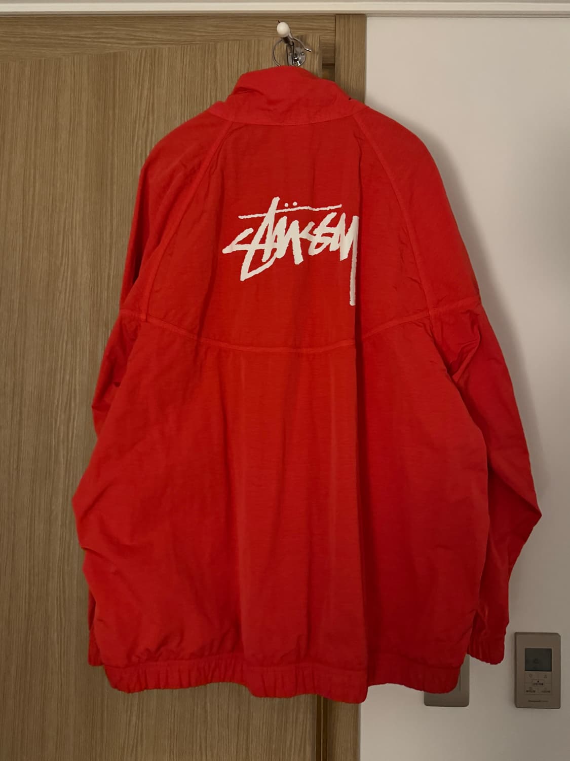 나이키 x 스투시 윈드러너 자켓 하바네로 레드 상품이미지2
