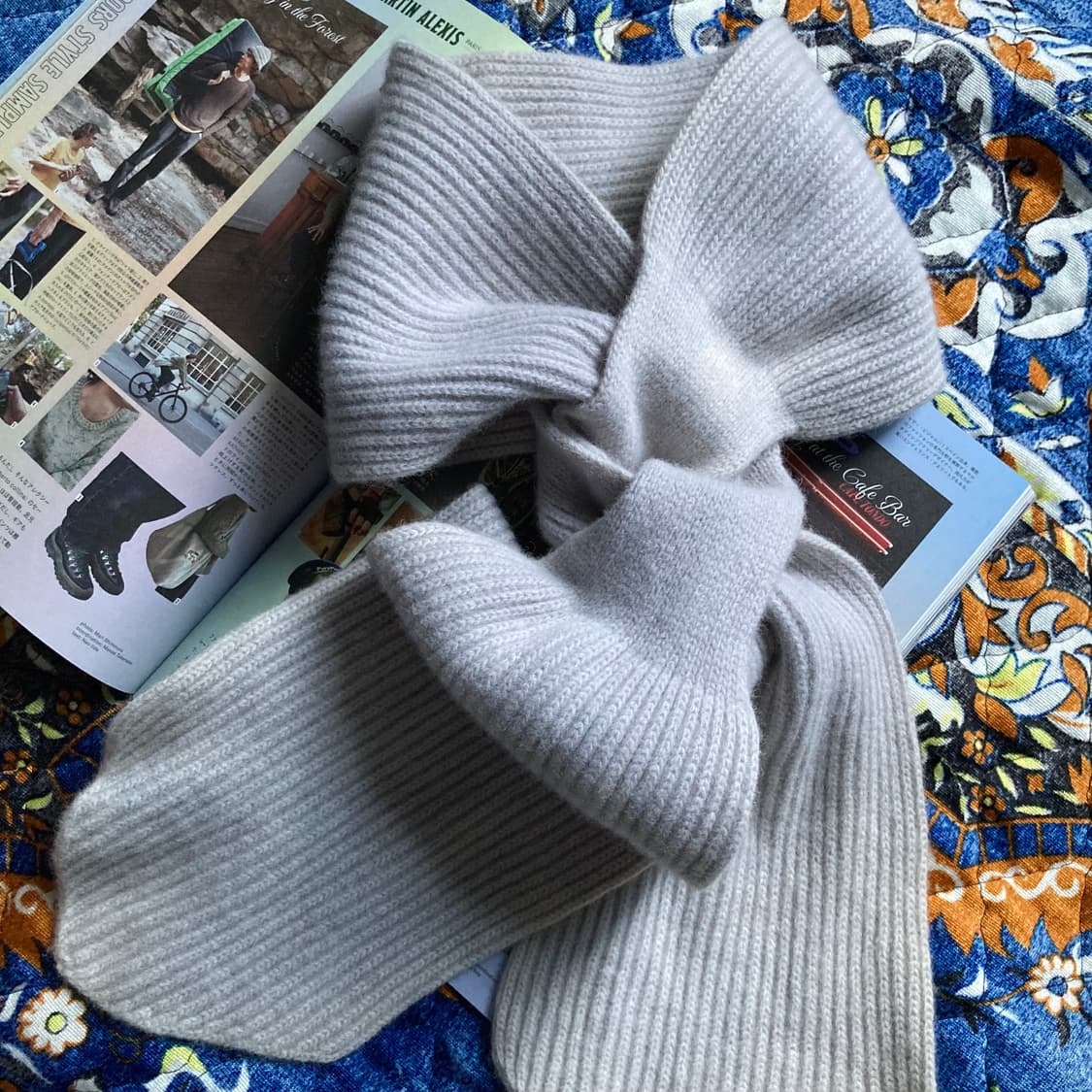 빈티지 라이트 그레이 니트 매듭 리본 타이 디테일 머플러 목도리 상품이미지1