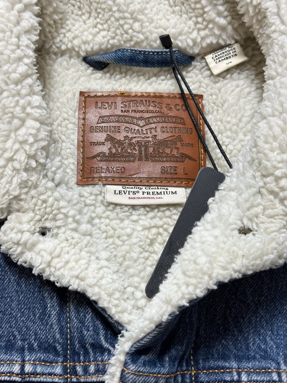 [새제품] 리바이스 TYPE11세대 쉐르파 데님 트러커 L 상품이미지3