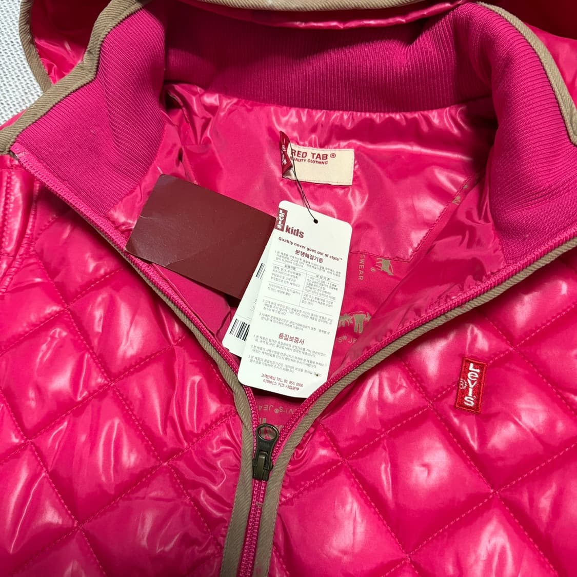 리바이스 핑크 퀼팅 후드 자켓 상품이미지3