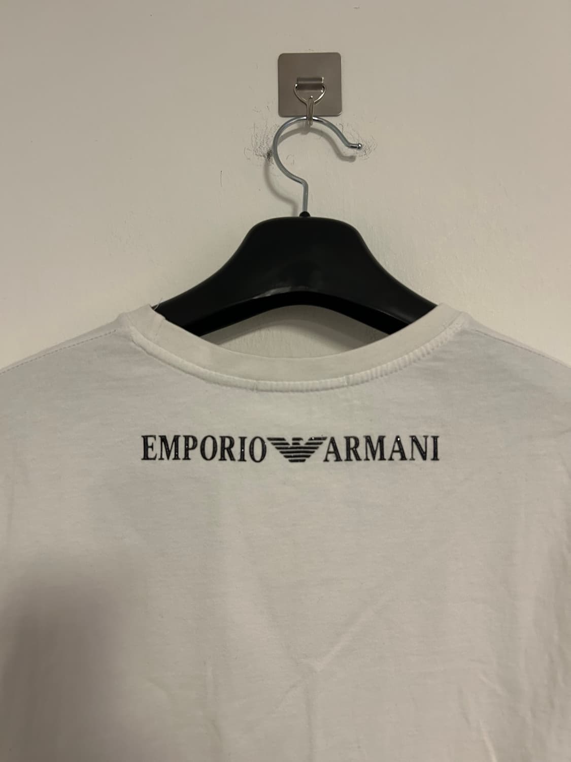 엠포리오 아르마니 이글 엠보 로고 반팔 티셔츠 상품이미지4