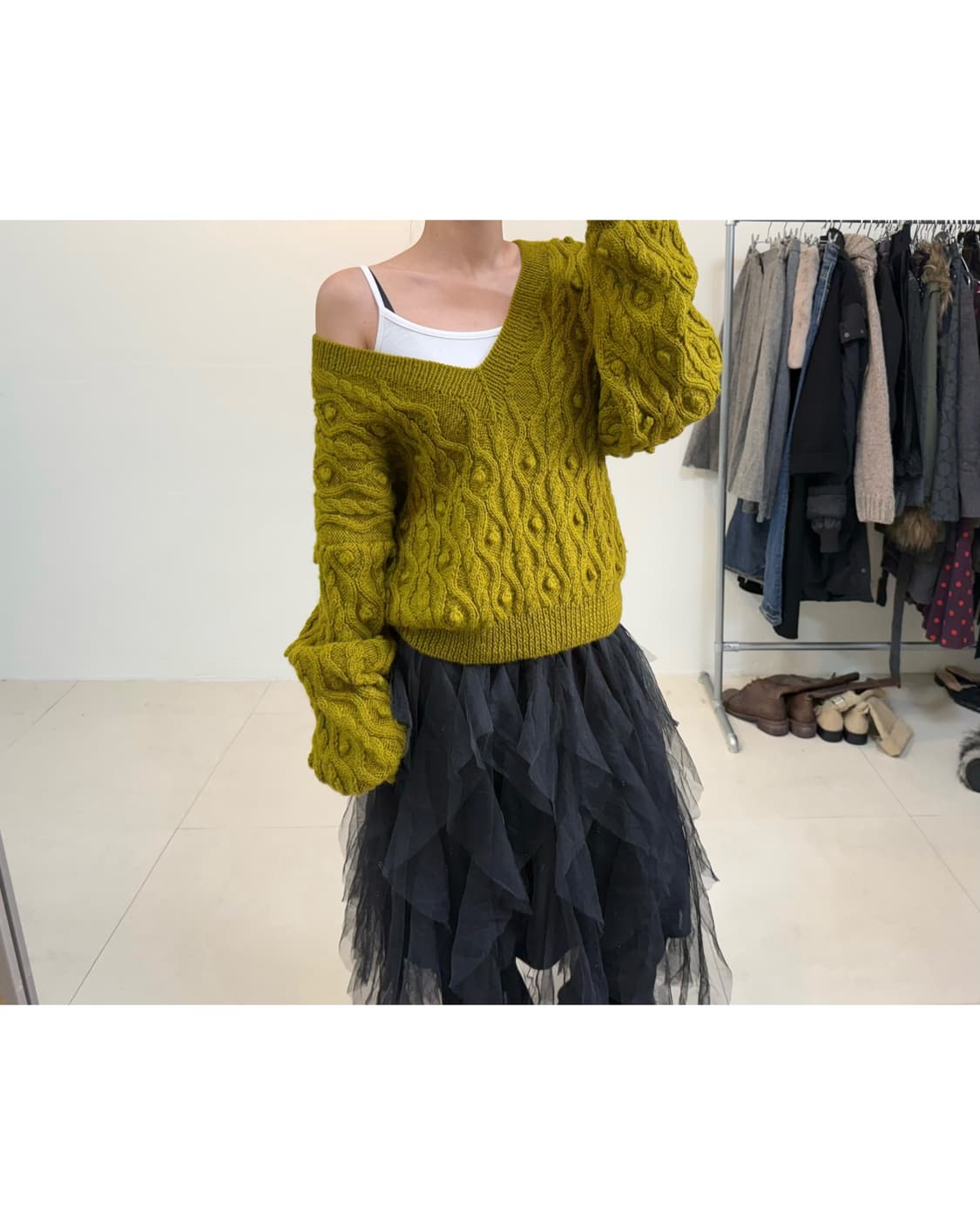 빈티지 브이넥 니트 상품이미지3