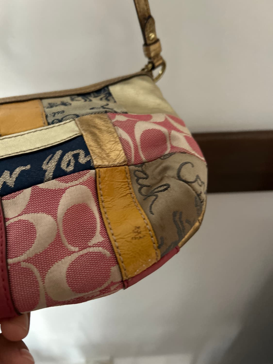 미니 코치 크로스백  상품이미지3