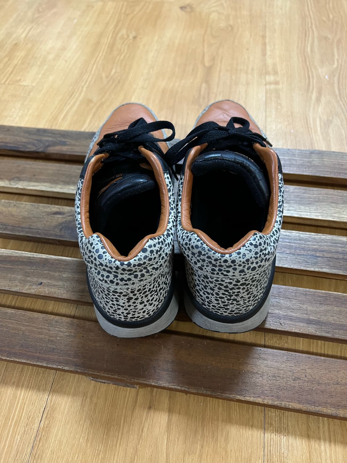 2012년 나이키 에어사파리 한정판 25주년 255사이즈 판매 상품이미지3