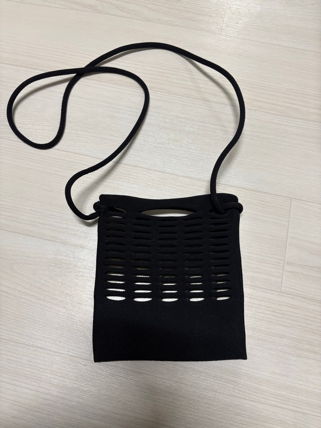 이세미야케 크로스백 상품이미지2