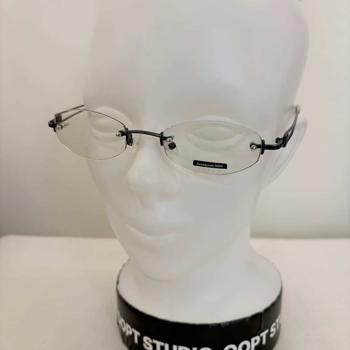 ISSAQUAH 슬림 오벌 무테 빈티지안경 상품이미지7