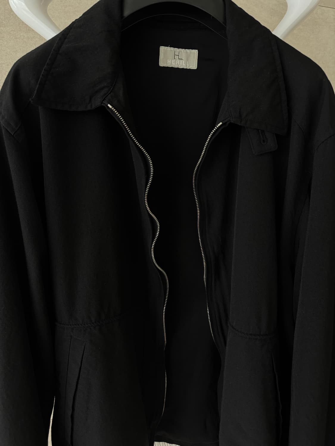 HERILL(헤릴) Wool Gabardine Windybay Jacke 상품이미지9