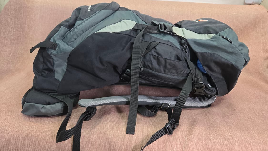 도이터 FUTURA 32 등산 배낭 블랙 상품이미지4