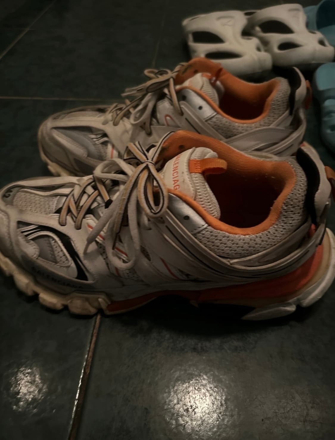 발렌시아가 트랙 흰주 상품이미지1