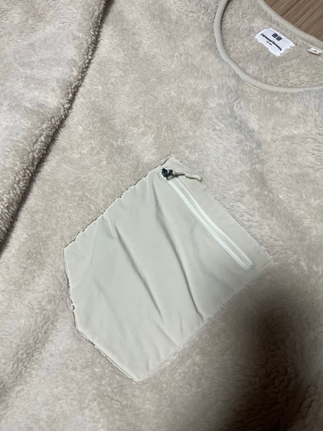 유니클로 엔지니어드 가먼츠 후리스 맨투맨 상품이미지2