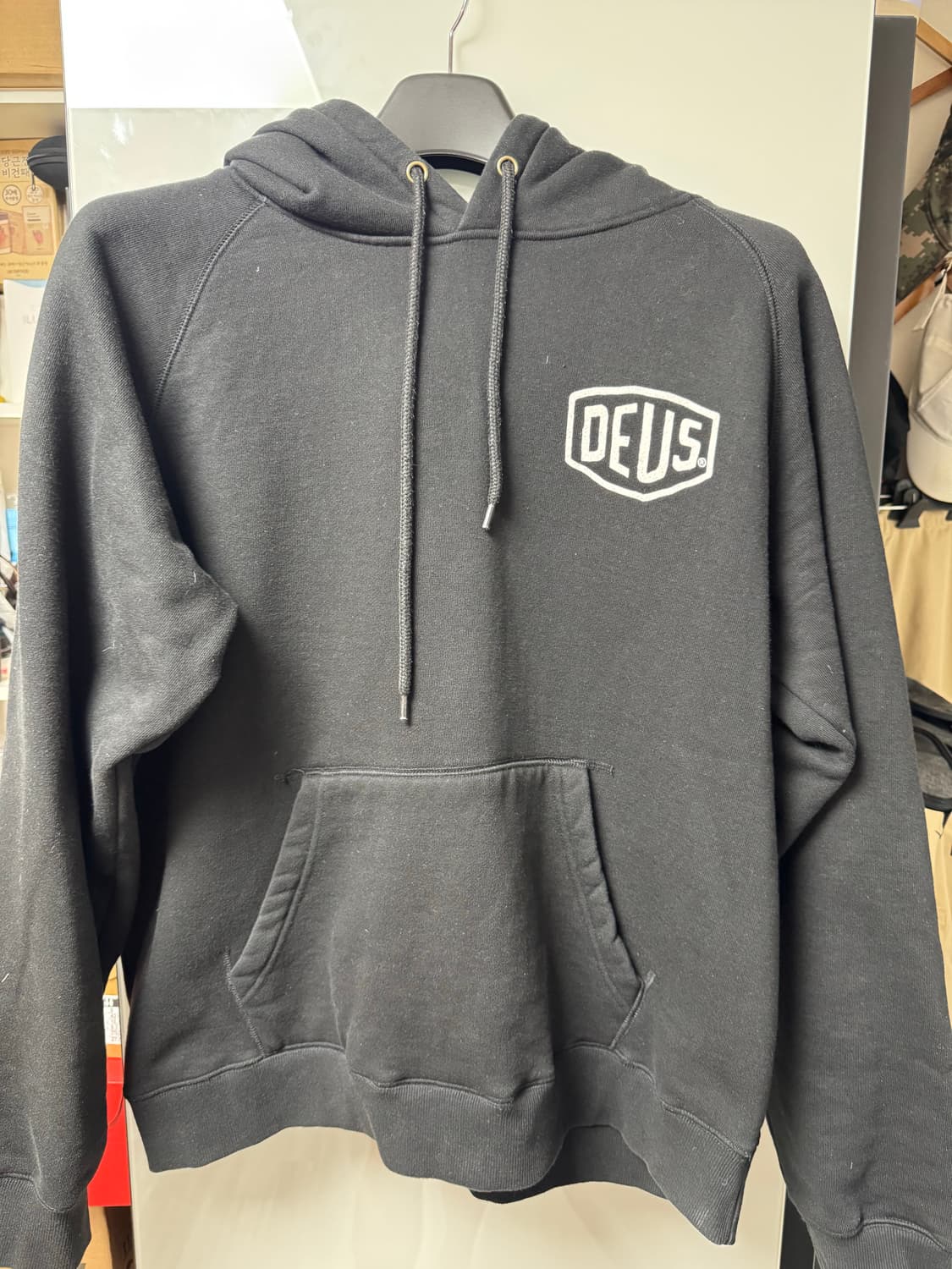 데우스 후드티 상품이미지1