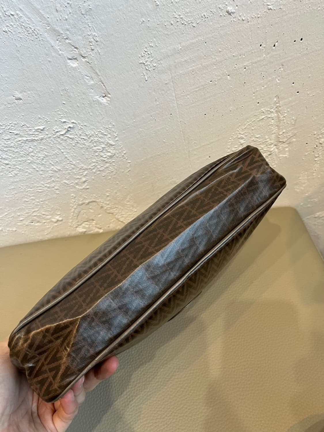 마리오 발렌티노 PVC 클러치백 Made in ITALY 상품이미지7