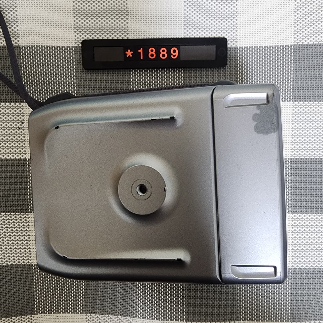 폴라로이드 원 600 실버 즉석카메라 상품이미지8