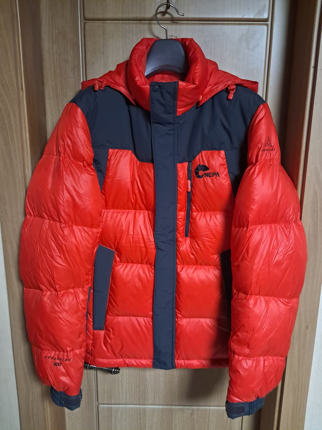 네파 여성 숏패딩 90 상품이미지1