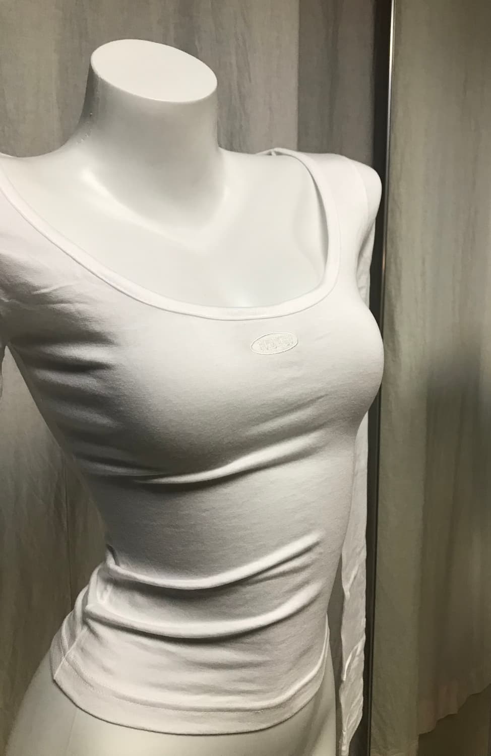 보헤미안서울 딥 유넥 롱 슬리브 티 화이트 (새상품) 상품이미지2
