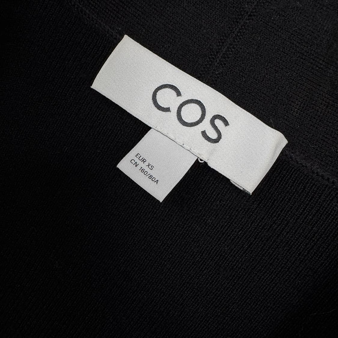 COS 23 웨이스트 브이넥 가디건 상품이미지3