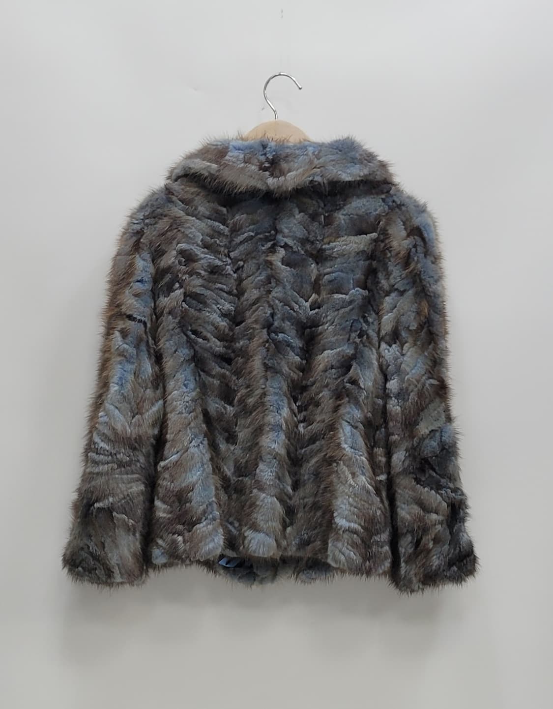 정욱준 디자이너 LONE 밍크 숏 코트 / 여 S
 상품이미지2