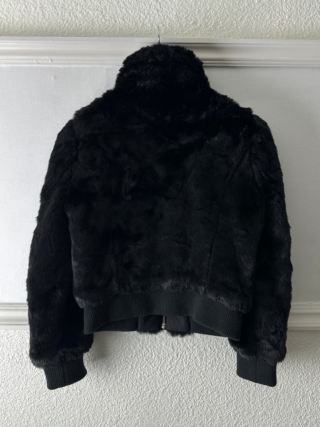 Tommy Girl 크롭 퍼 자켓 상품이미지8