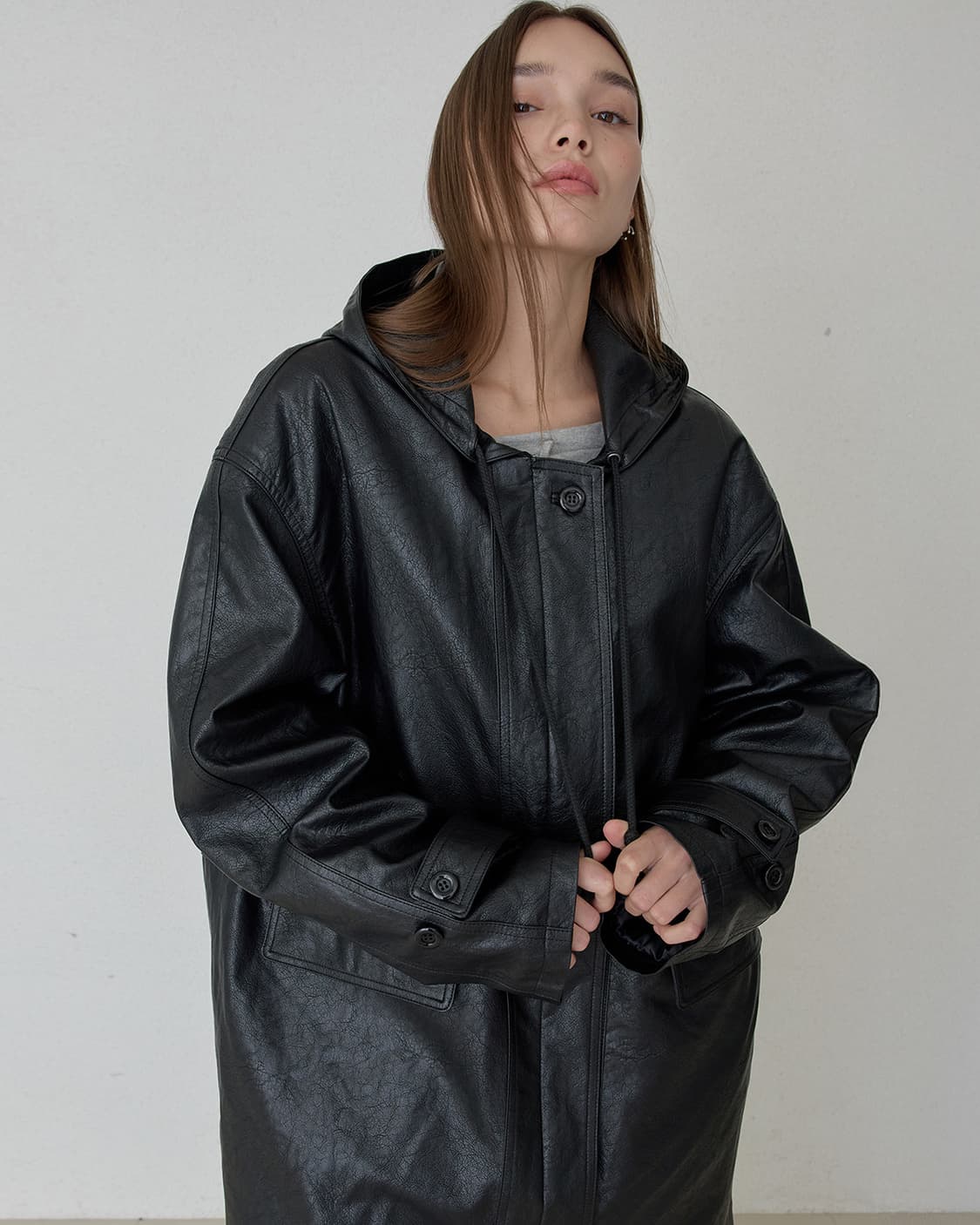 오데스 MIA HOODED LEATHER COAT 미아 후드 레더 코트 상품이미지1