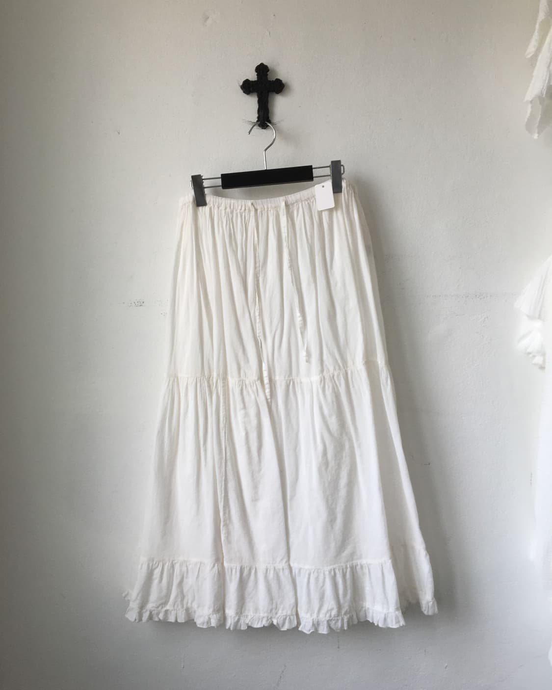 Layer white skirt 상품이미지1