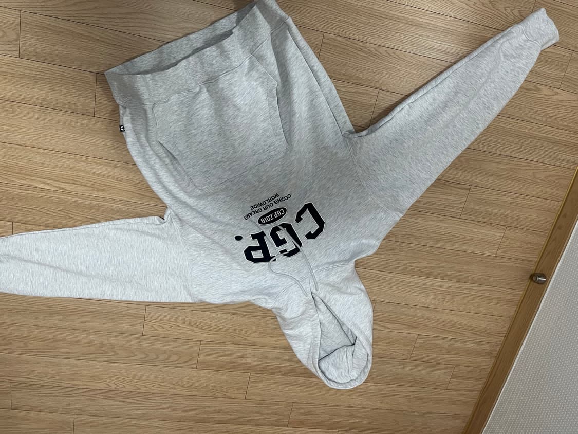 CGP 후드티 흰색 상품이미지2