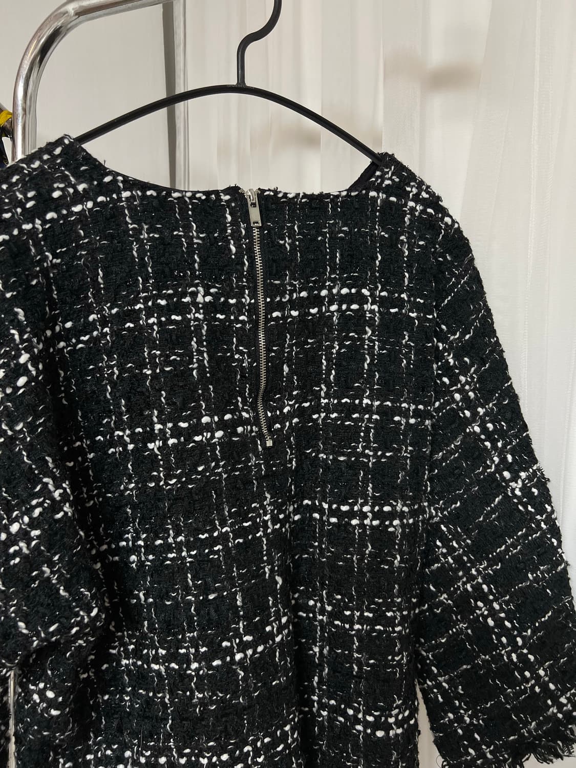 Zara 트위드 블랙 자켓 진주 디테일 티셔츠 L 상품이미지4