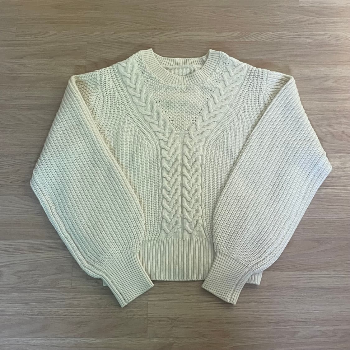 [새상품] 여성 아이보리 니트 상품이미지1