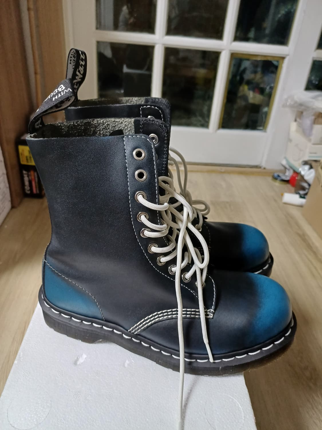 새상품) 닥터마틴 1919 uk6  250사이즈 GD 신발 상품이미지3