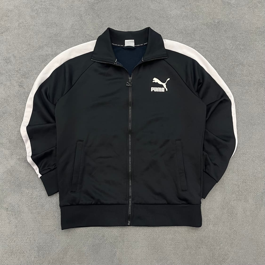 L 푸마 블랙 트랙 자켓 상품이미지1