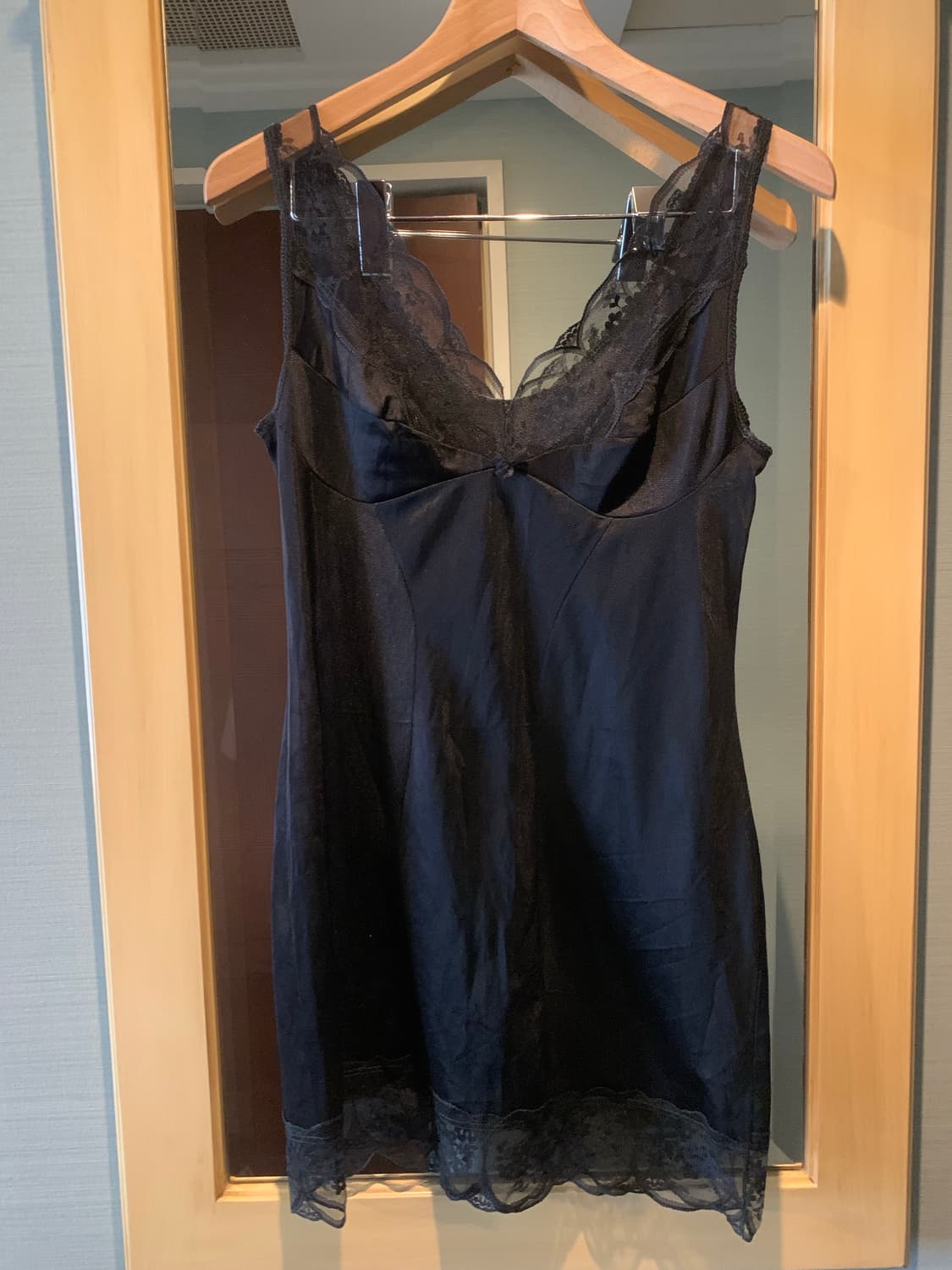 black mini lace slip 상품이미지1