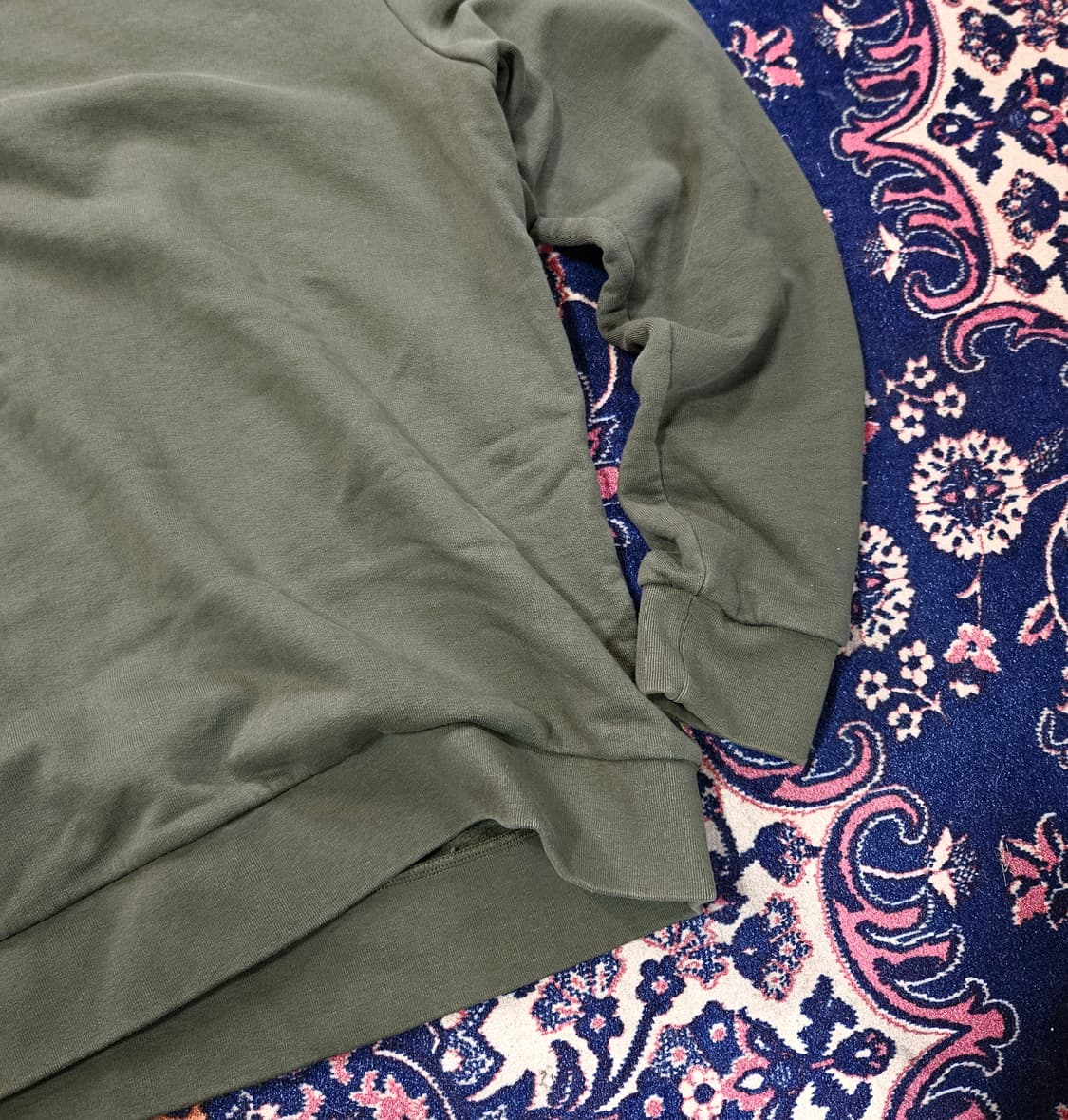 코스(COS) 베이직 라운드 맨투맨 L size 상품이미지4