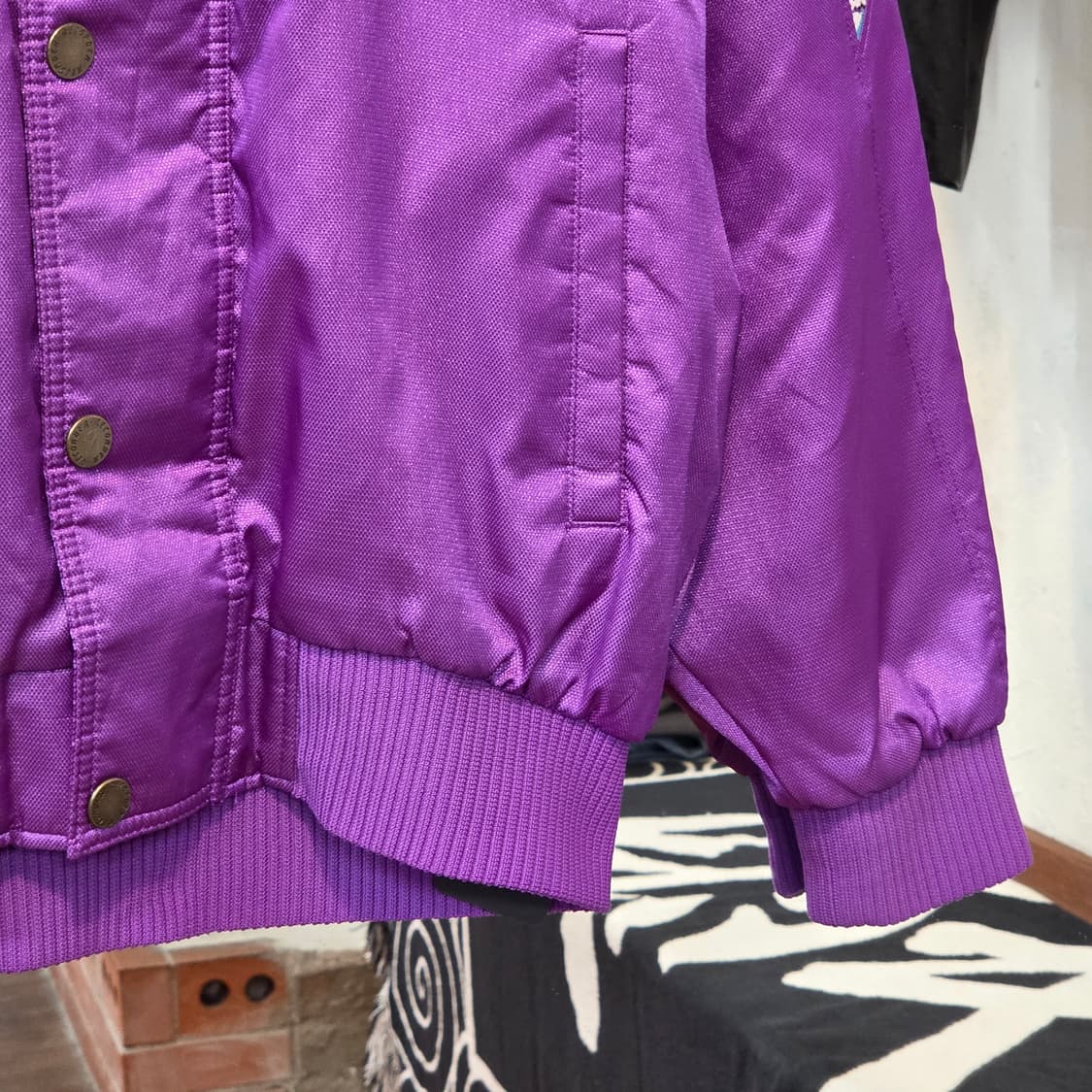 JPN 아식스 레이싱 봄버 점퍼 상품이미지4