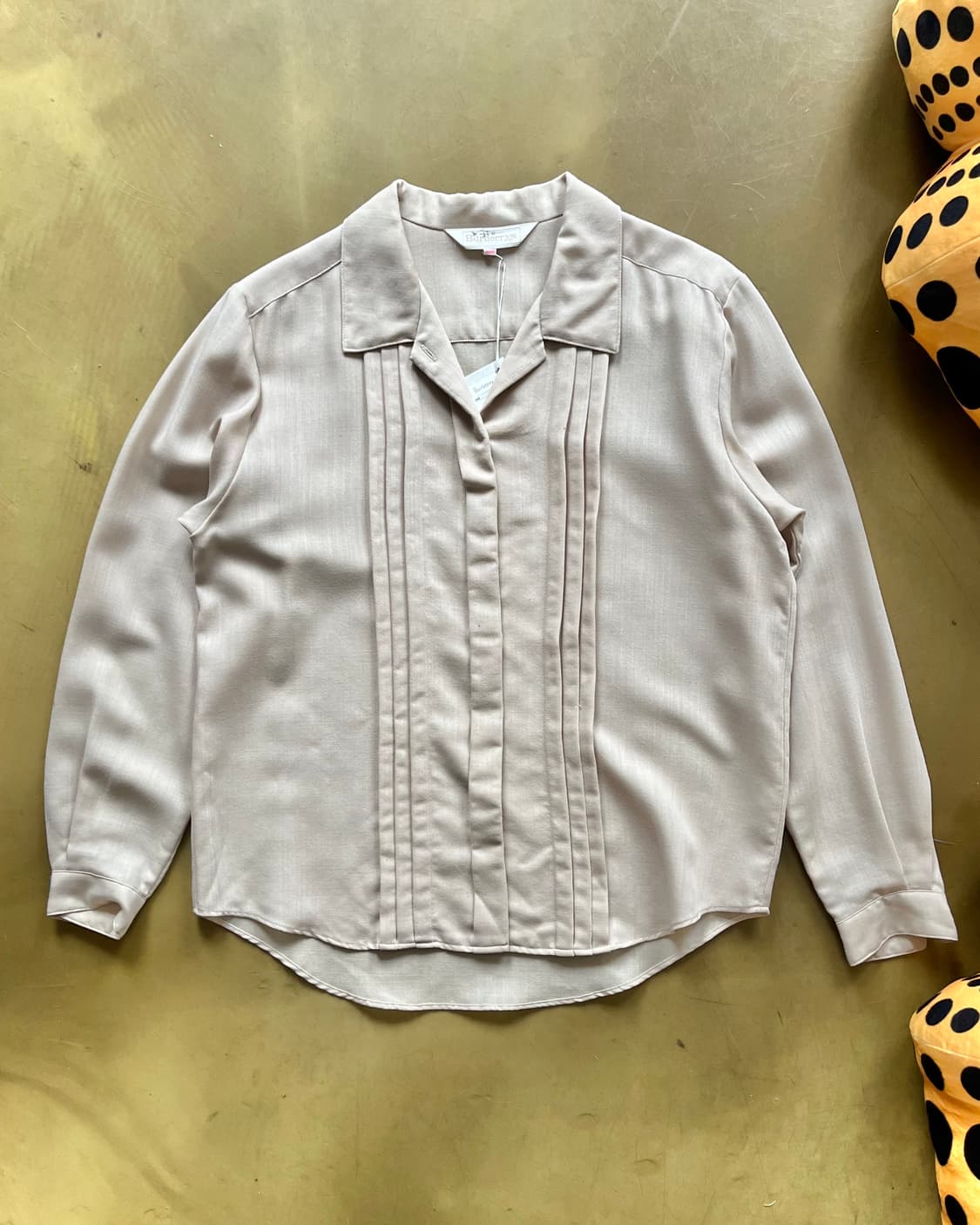 1980-90s Old Burberry Pleats Trim Shirt 상품이미지3