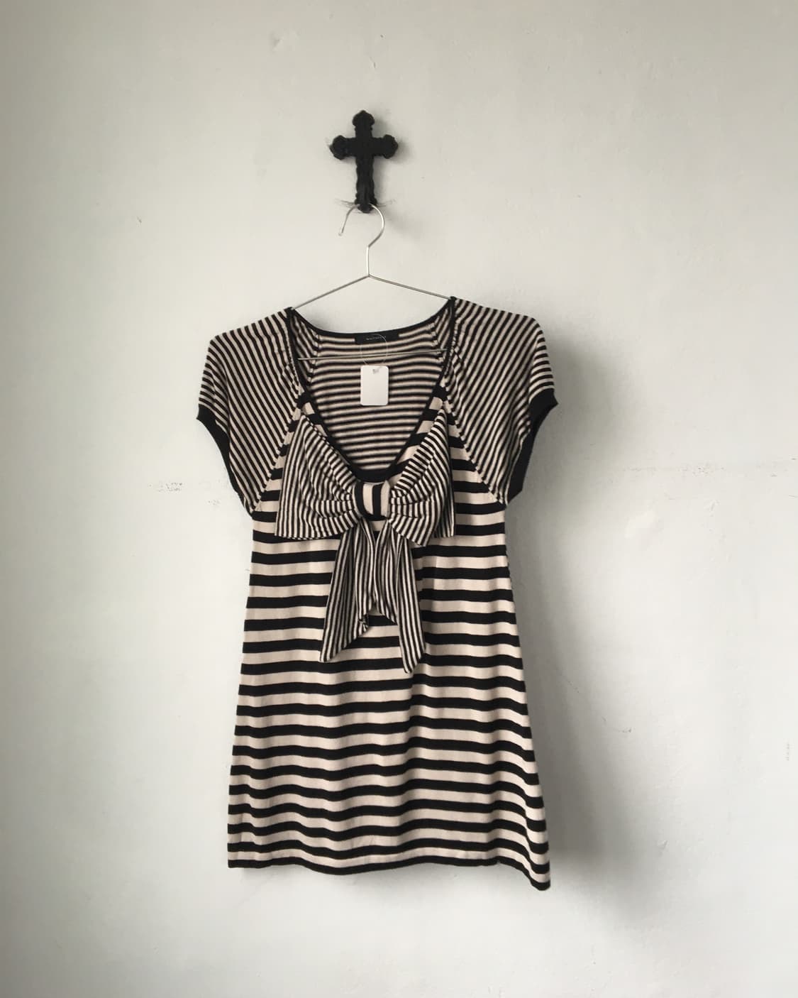 Ribbon point stripe pattern top 상품이미지2