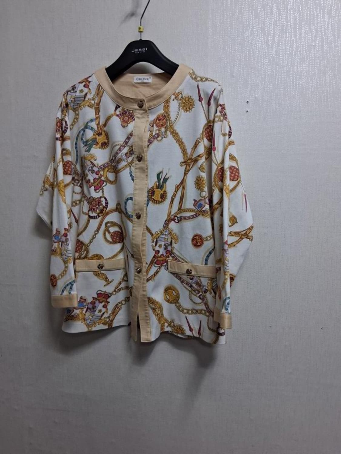 셀린느 가디건  패턴 면가디건 실켓면 여성77
면100 % 일본산 셀린느 상품이미지1