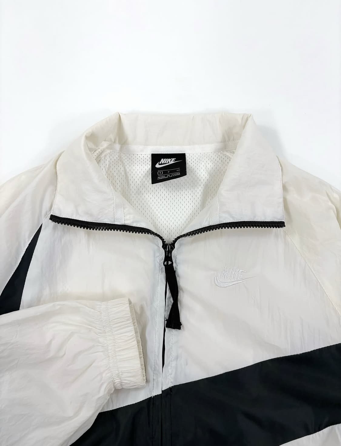 나이키 빅스우시 바람막이 상품이미지2