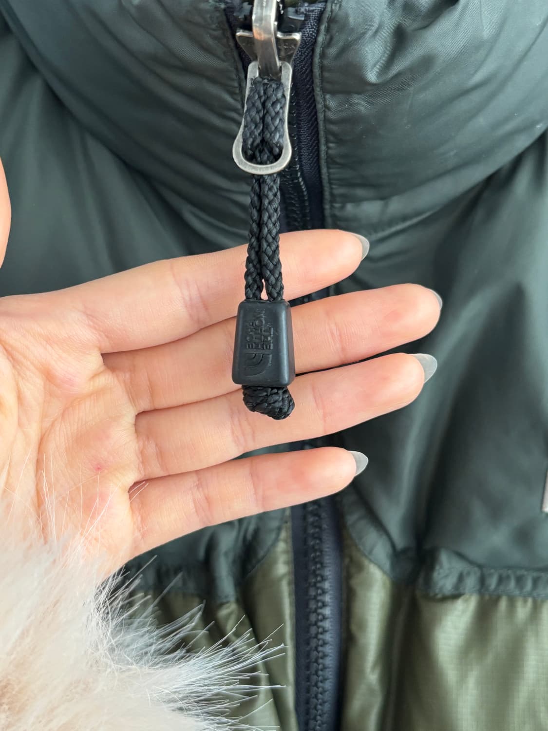 The North Face 노스페이스 카키컬러 눕시 다운자켓 상품이미지8