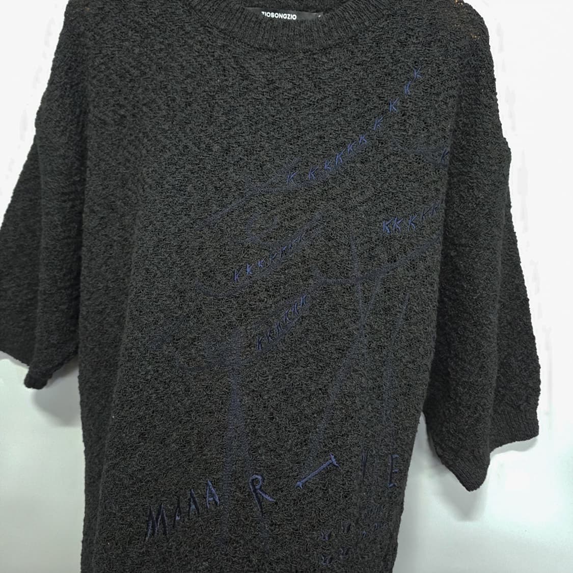 지오송지오(ZIOSONGZIO) 퓨처리즘 엠브로이드 니트 블랙 105 상품이미지8